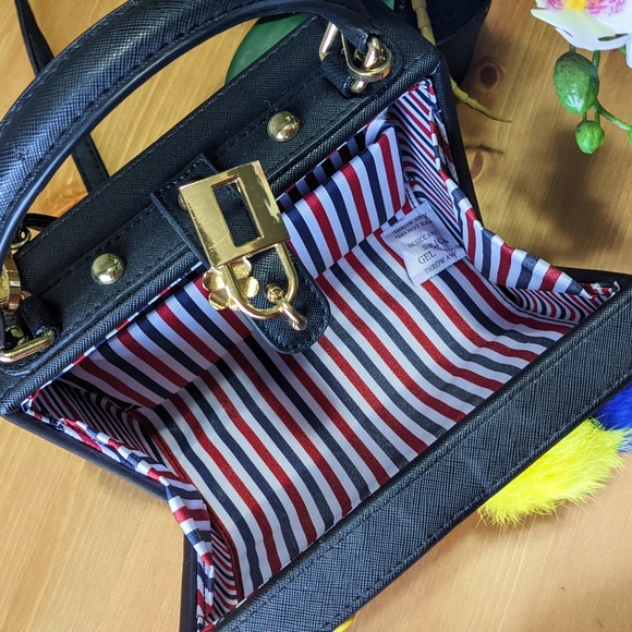 Handbag - Picture 3 of 4
